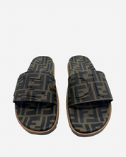 Fendi FF 40 sandals