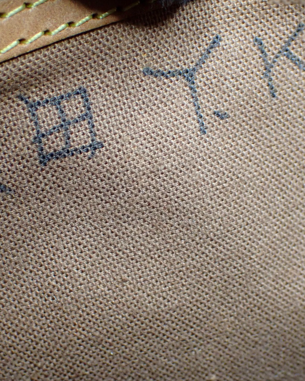 Louis Vuitton Speedy Monogram 30 Bag