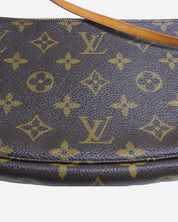 Louis Vuitton Pochette Monogram Bag