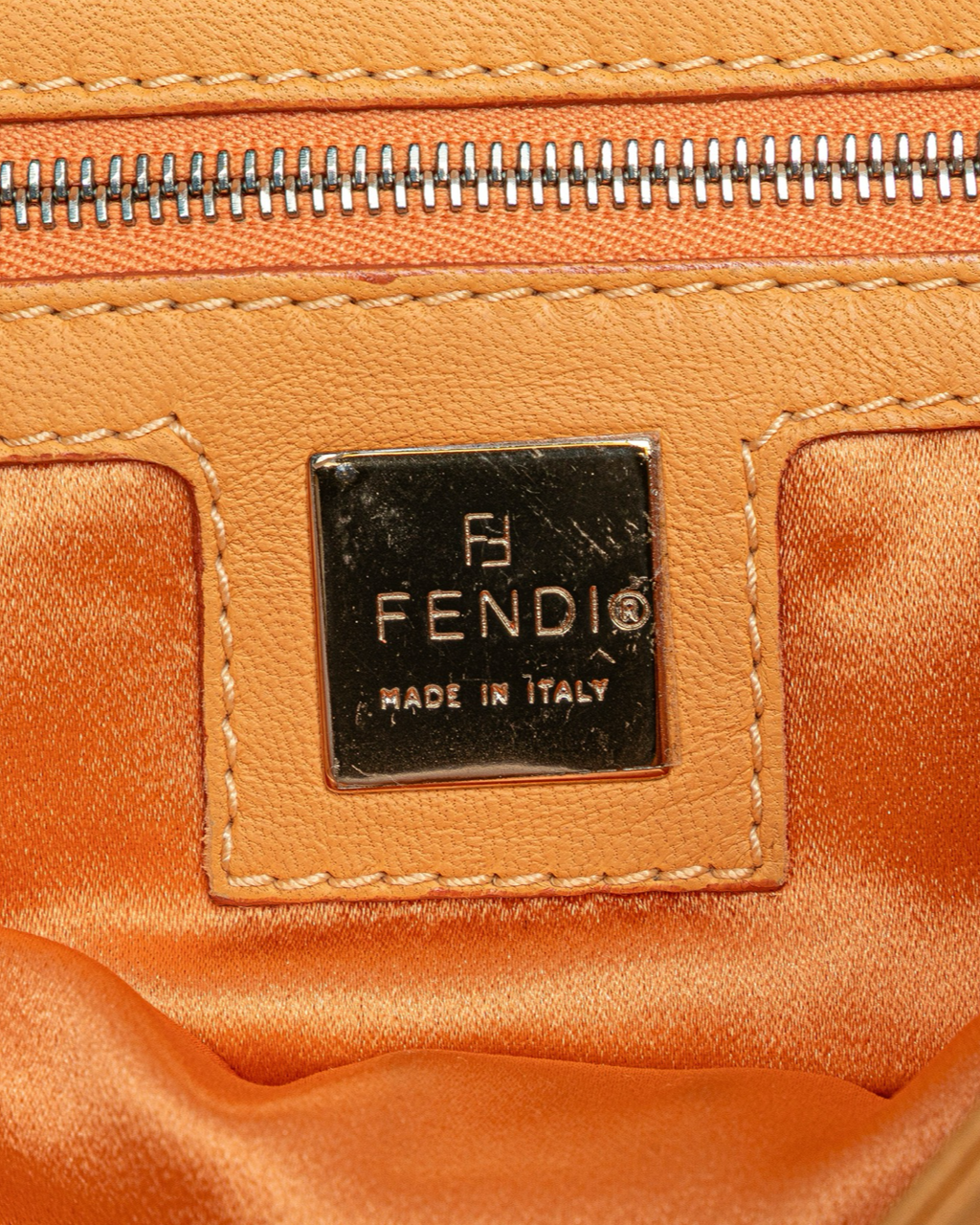 Bolsa Fendi Pochette FF
