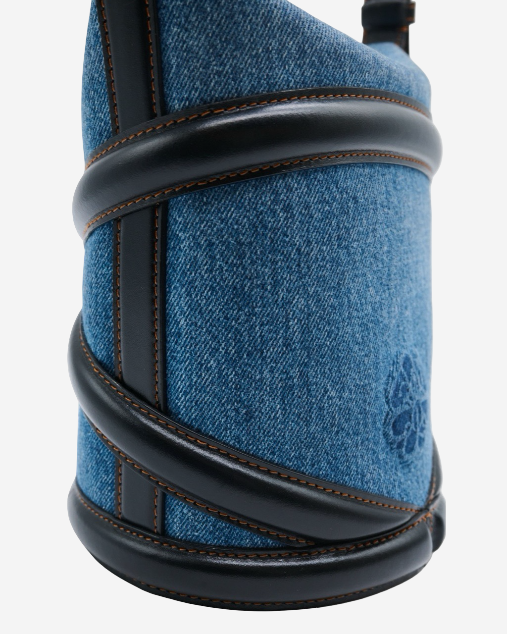 Bucket Alexander McQueen 18 Denim