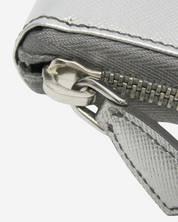 Cartera Prada Plateada