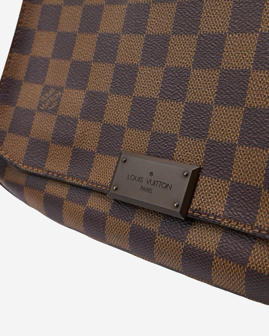 Louis Vuitton District Bag 2014