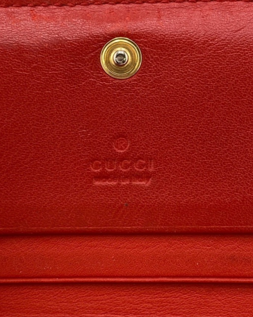 Gucci Apple Wallet