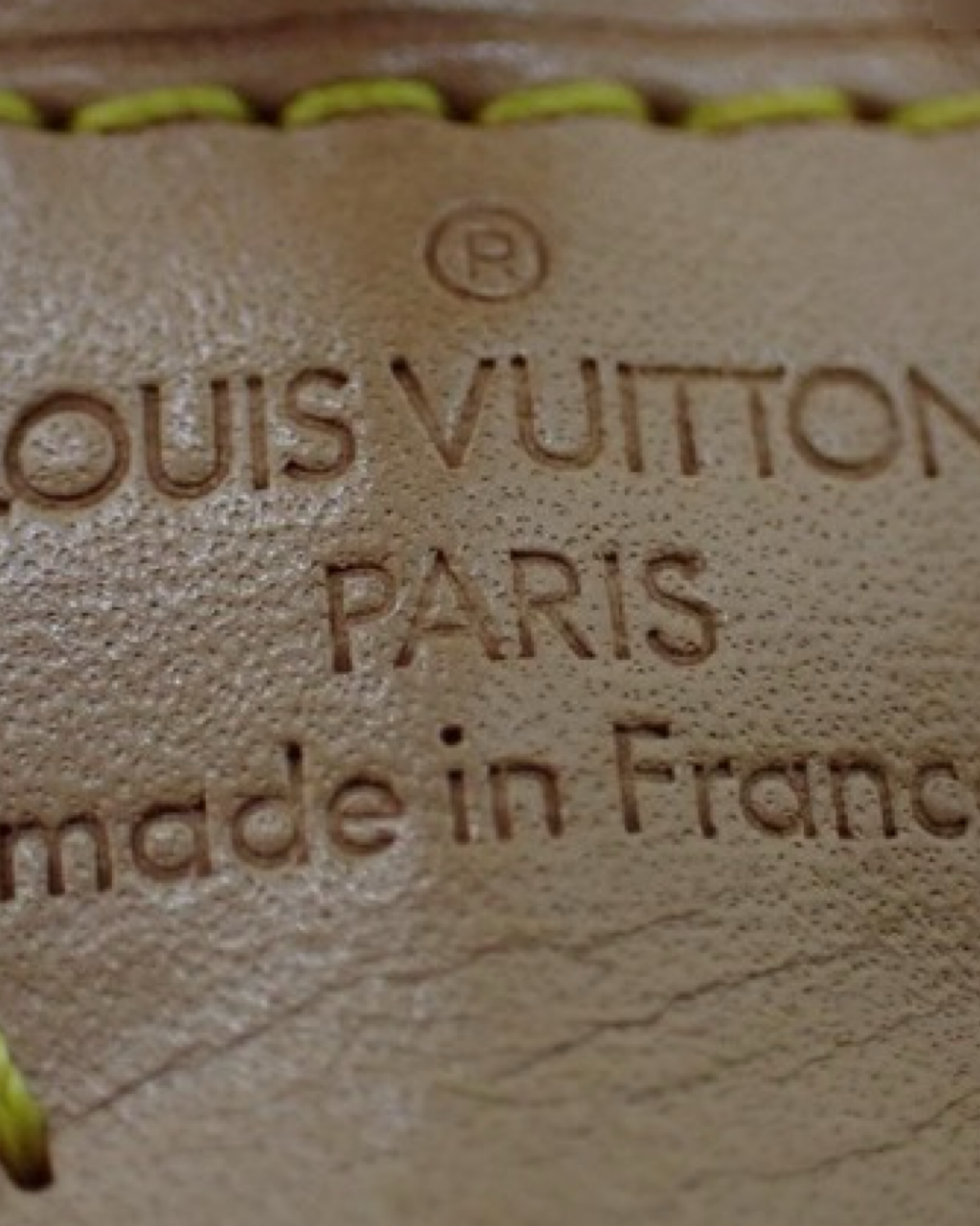 Bolsa Louis Vuitton Pochette Canvas Monogram