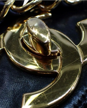 Bolsa Chanel Classic Flap Maxi Vintage 1996-1997