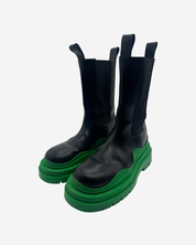 Botas Bottega Veneta Chelsea Tire 39