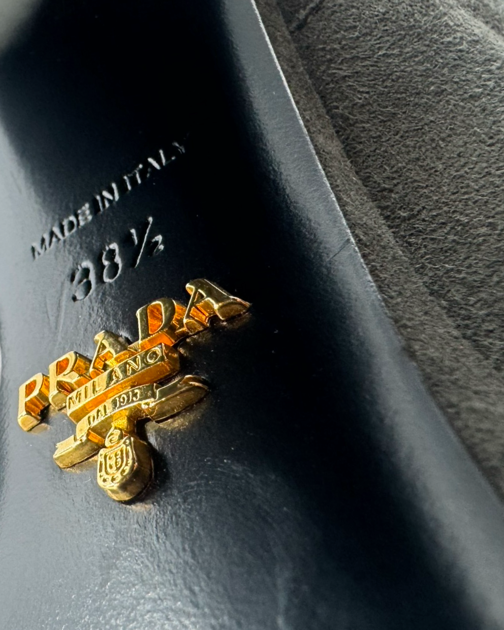 Botines Prada Gamuza 38.5