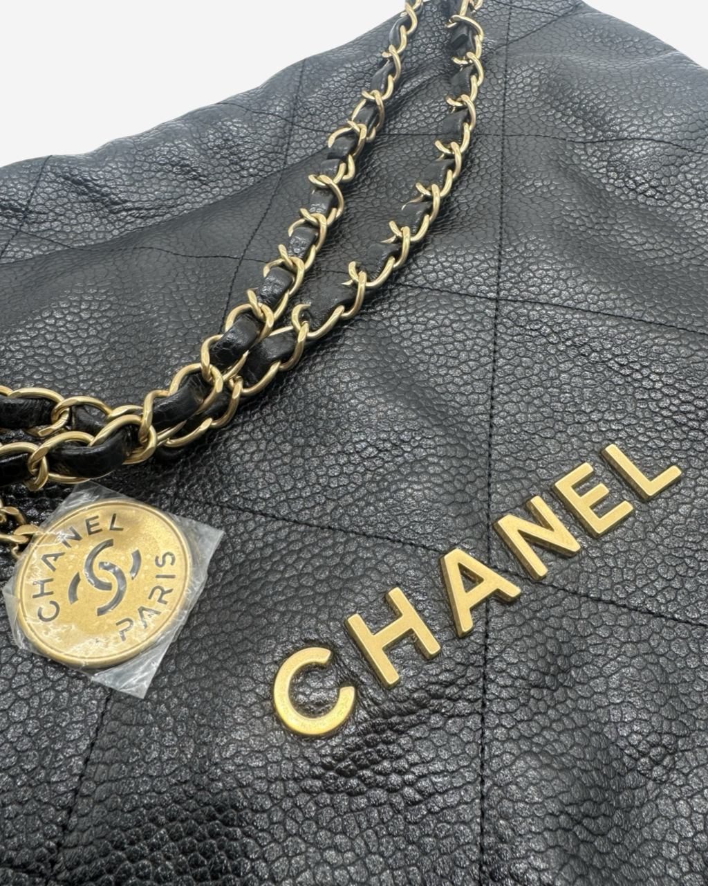 Bolsa Chanel 22 Caviar Medium