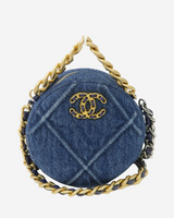 Chanel 19 clutch