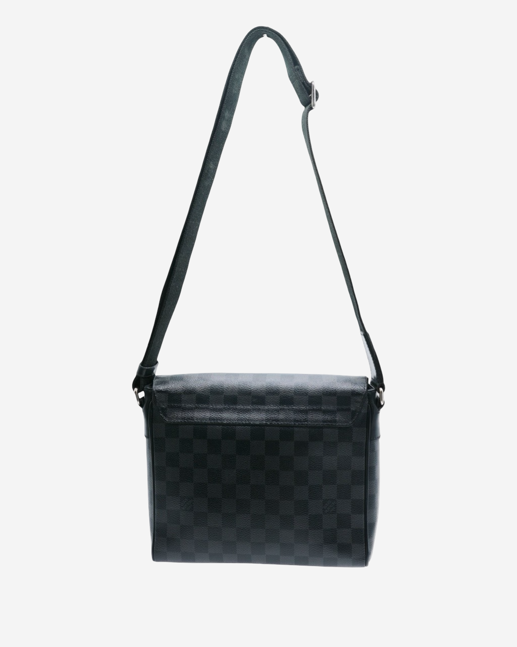 Louis Vuitton District Bag 2017