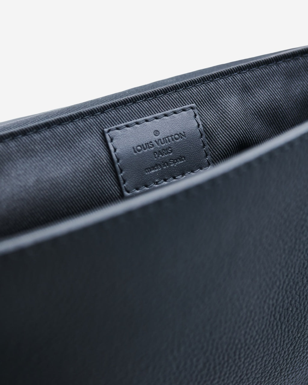 Louis Vuitton Aerogram bag