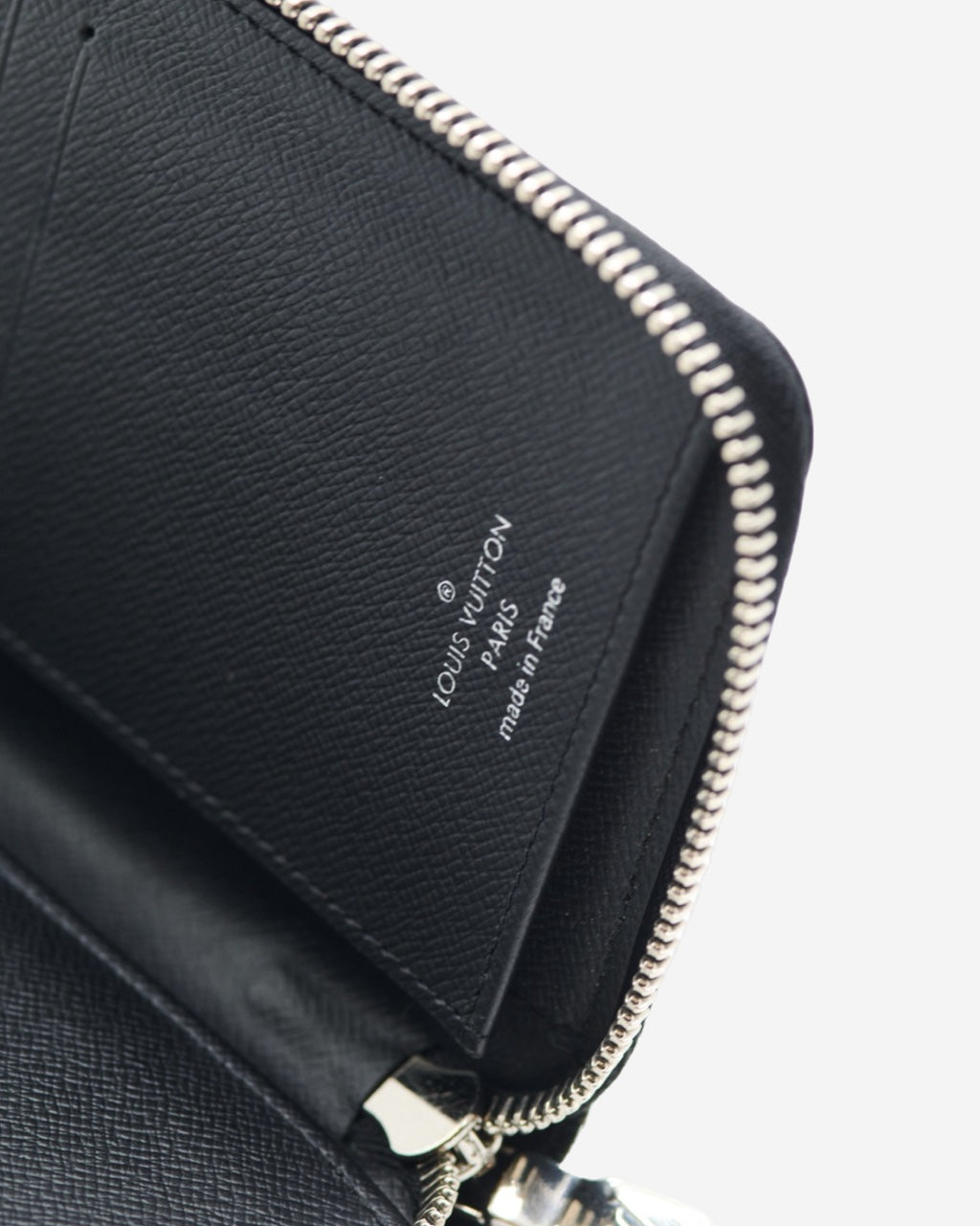Louis Vuitton Zippy Wallet Damier