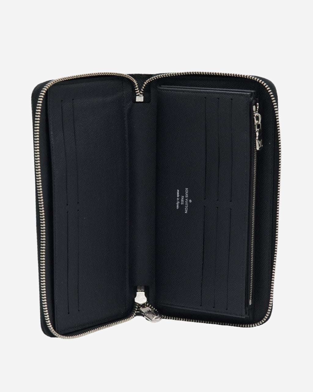 Louis Vuitton Taiga Wallet