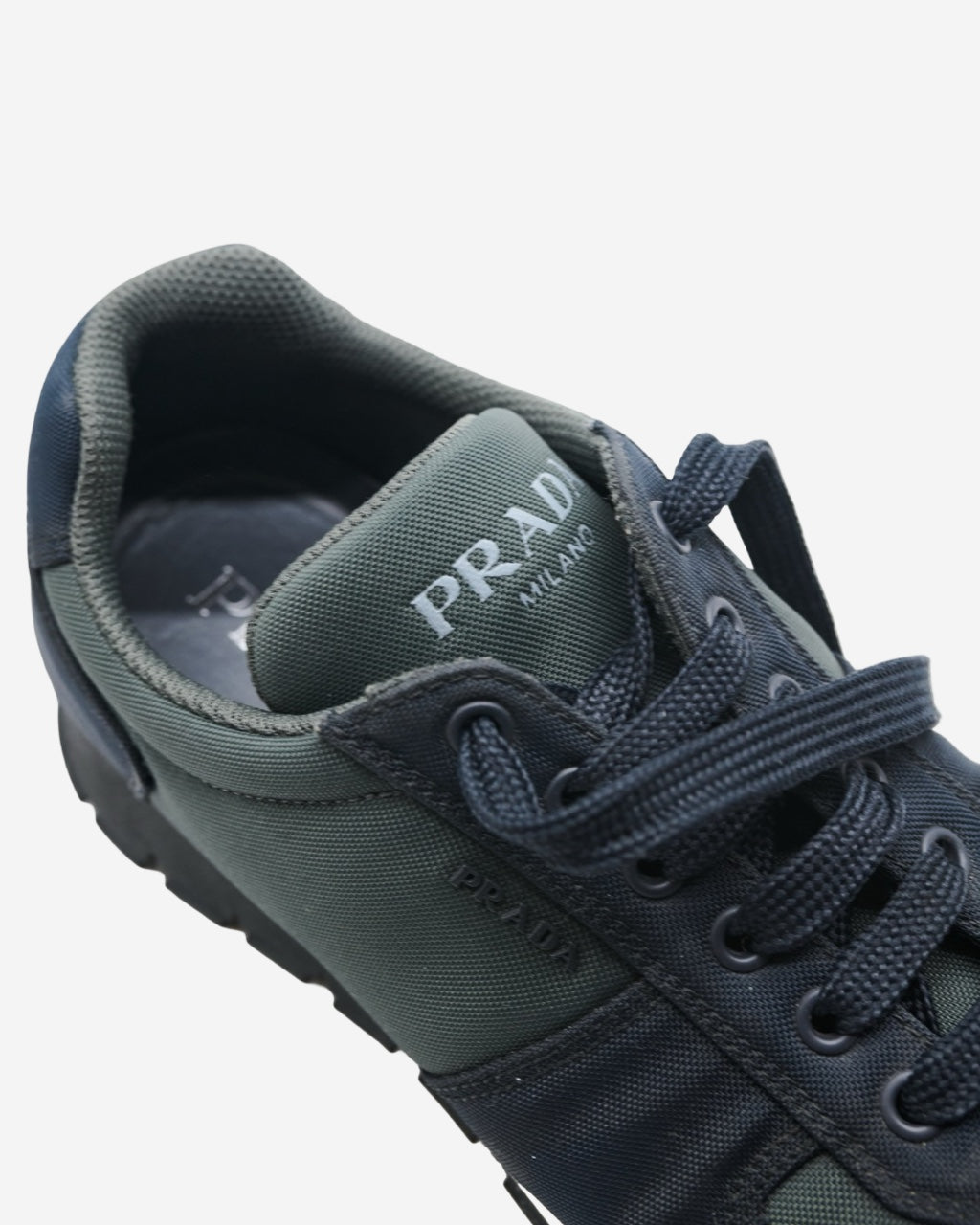 Prada Sneakers 41