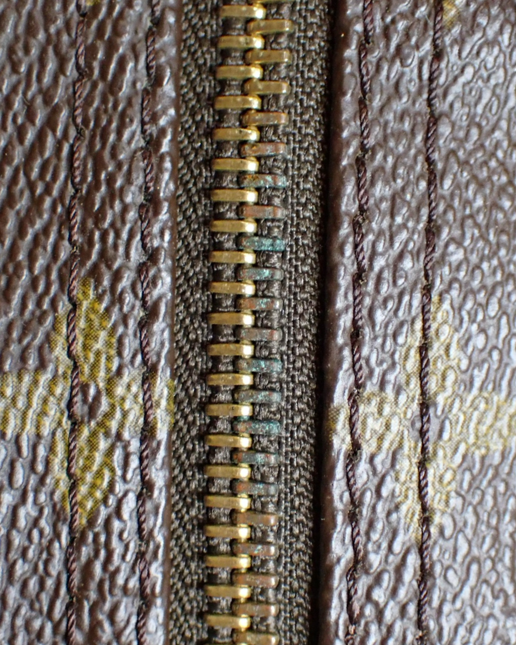 Bolso Louis Vuitton Speedy 40