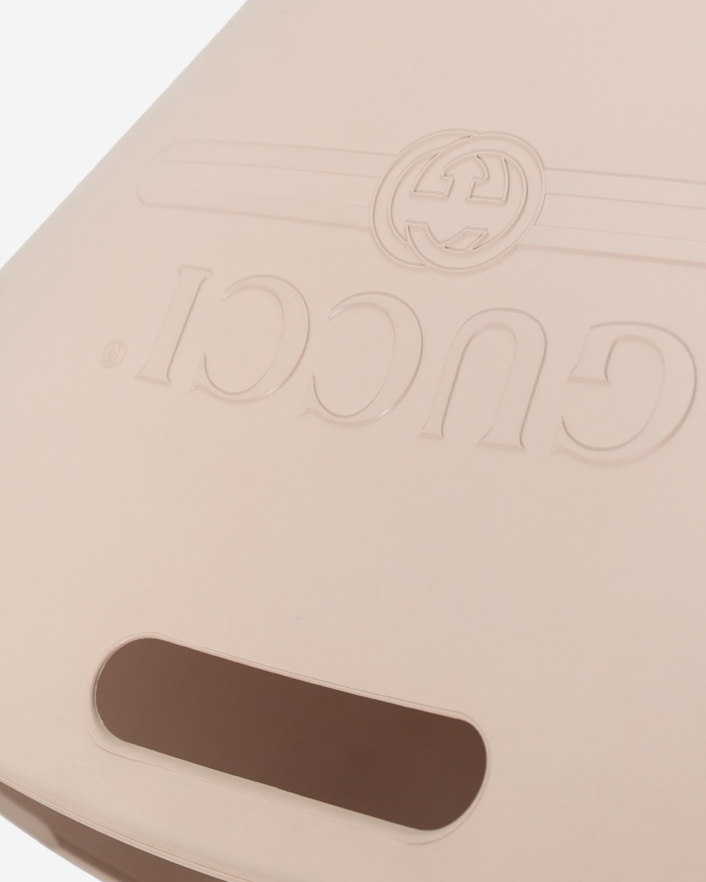 Bolsa Gucci Logo en Relieve