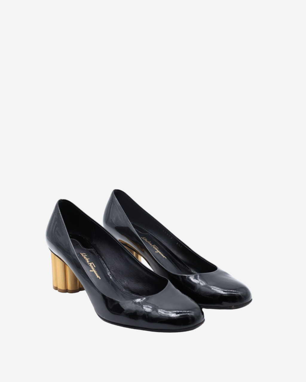 Ferragamo heels size 40.5