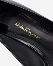 Ferragamo heels size 40.5