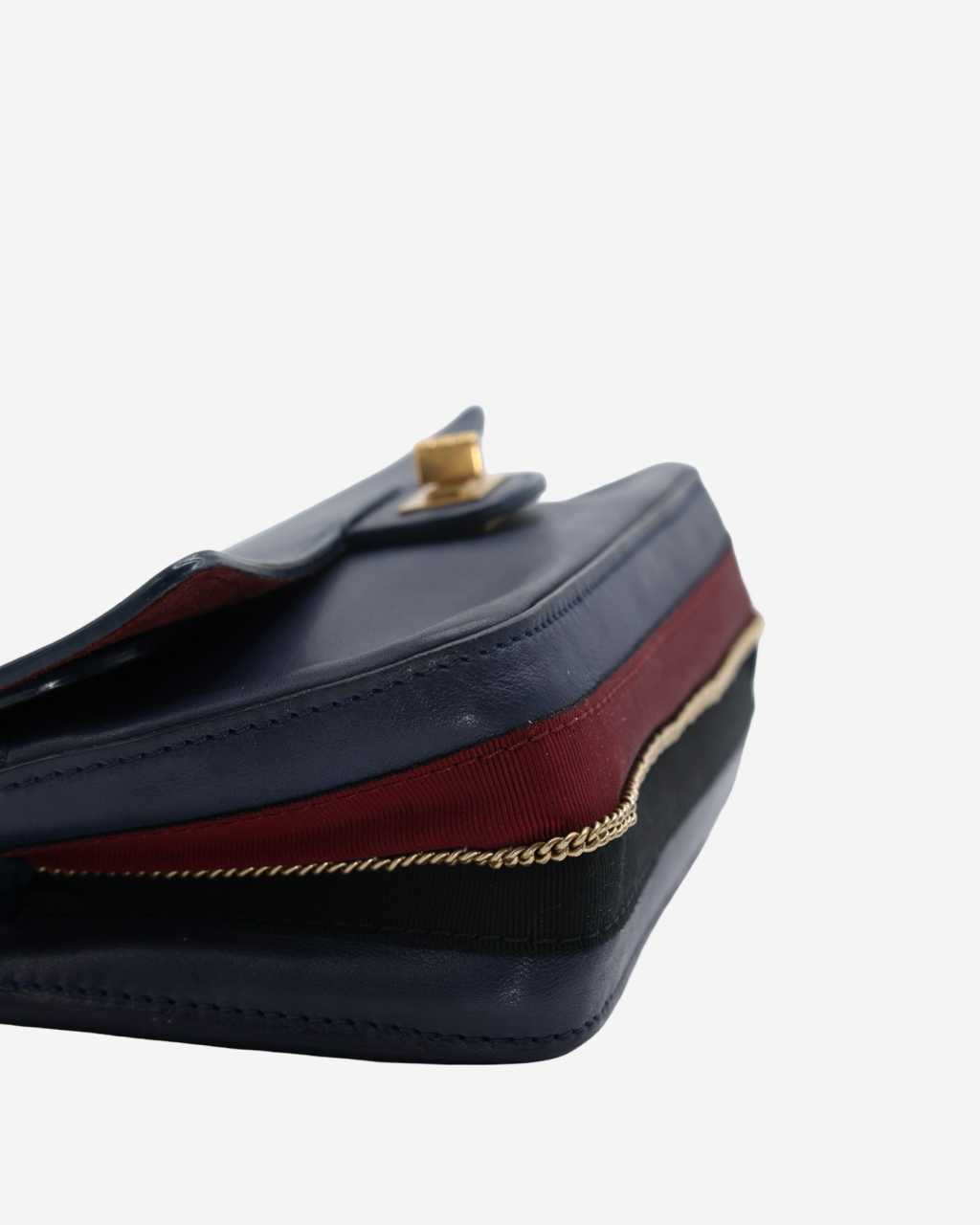 Bolso Chanel Reissue 2.55 Medallion 2017