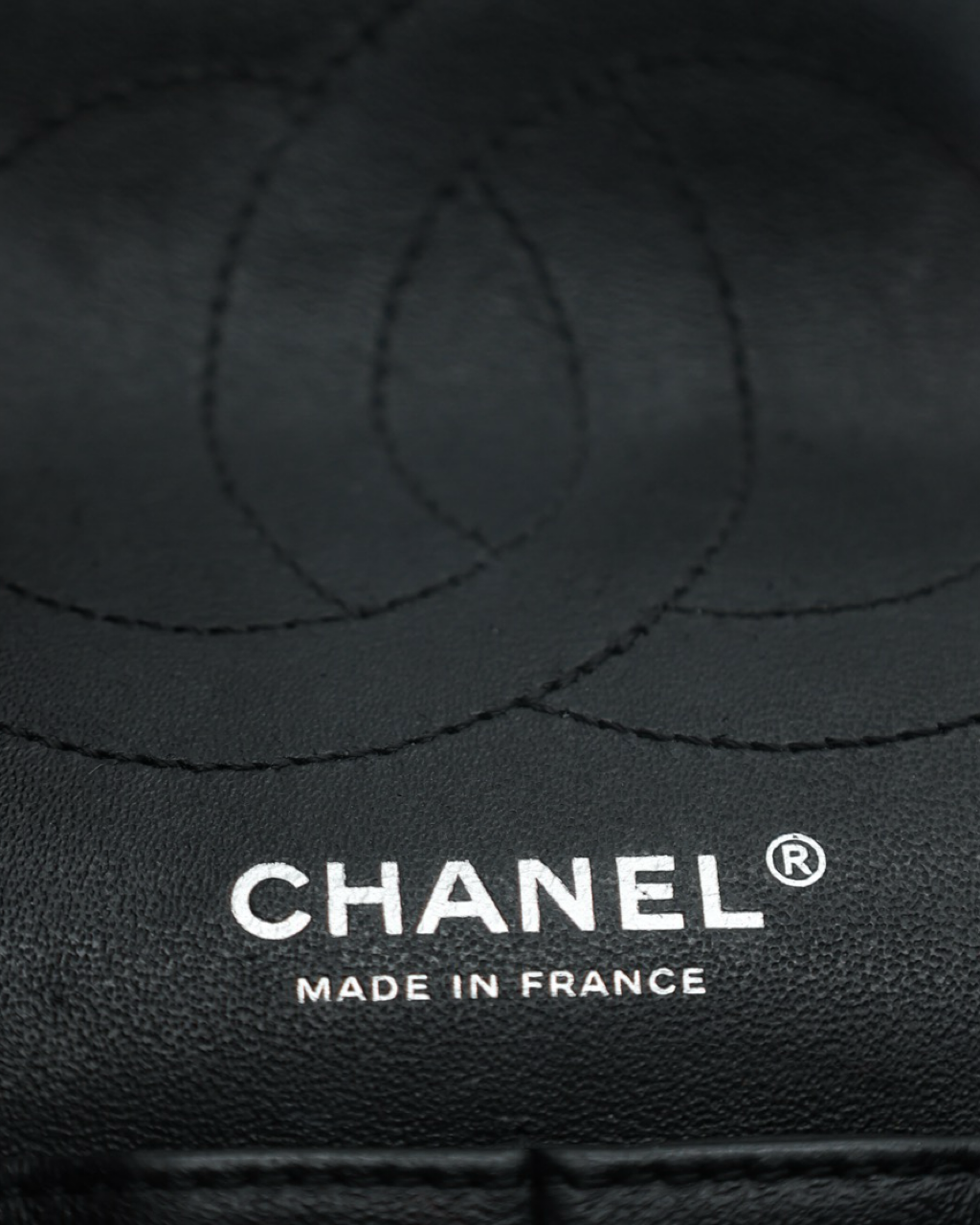 Bolso Chanel So Black Re-issue 2.55 2017
