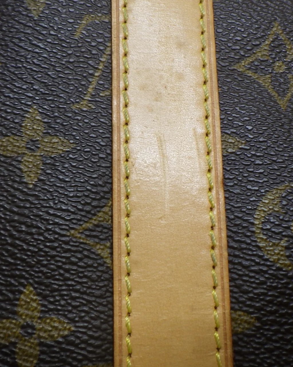 Louis Vuitton Keepall 55 Bag