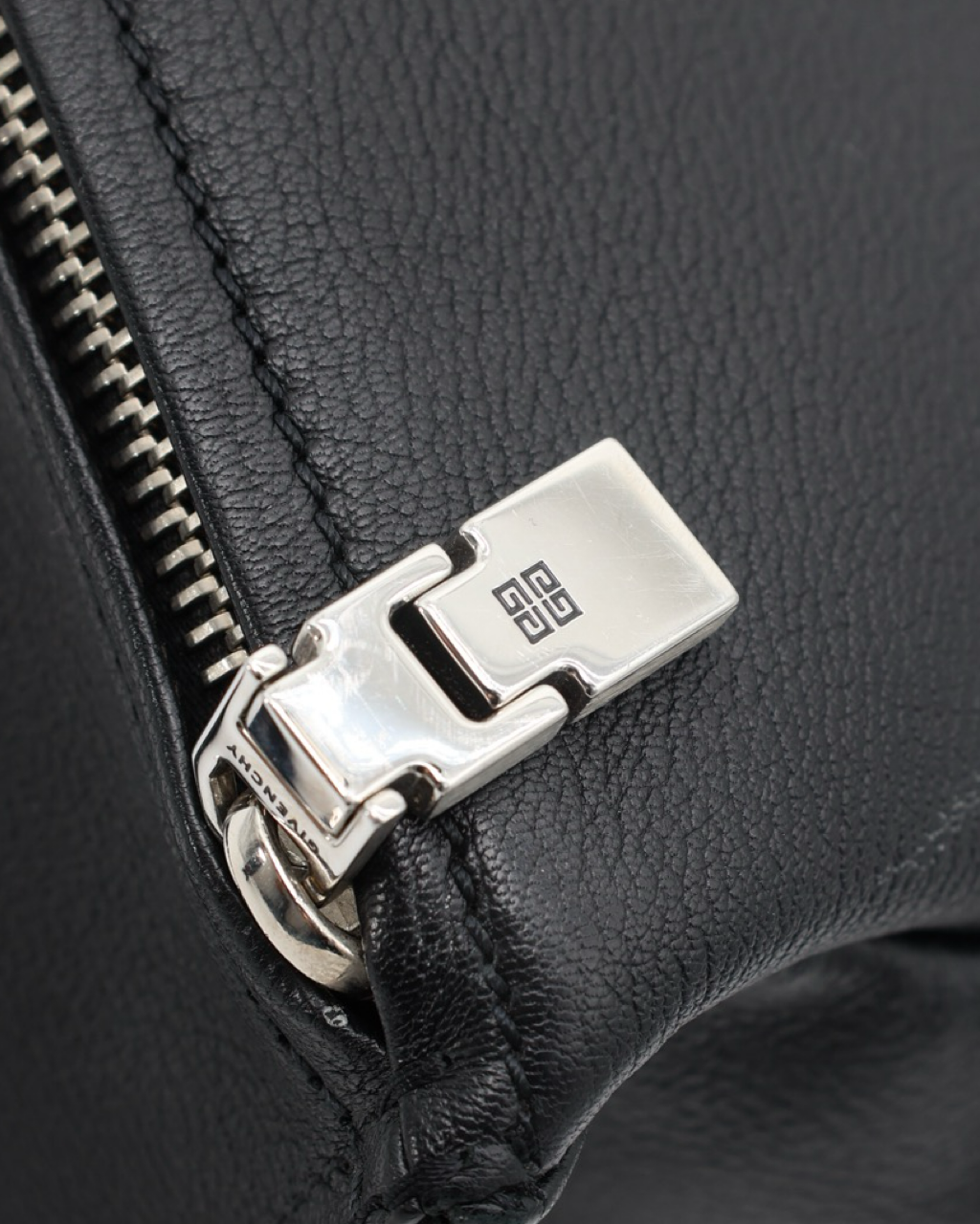 Bolso Givenchy Pandora
