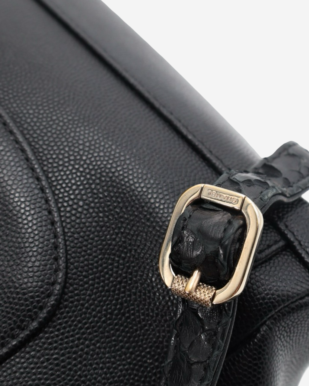 Mochila Chanel Business Affinity Python 2019