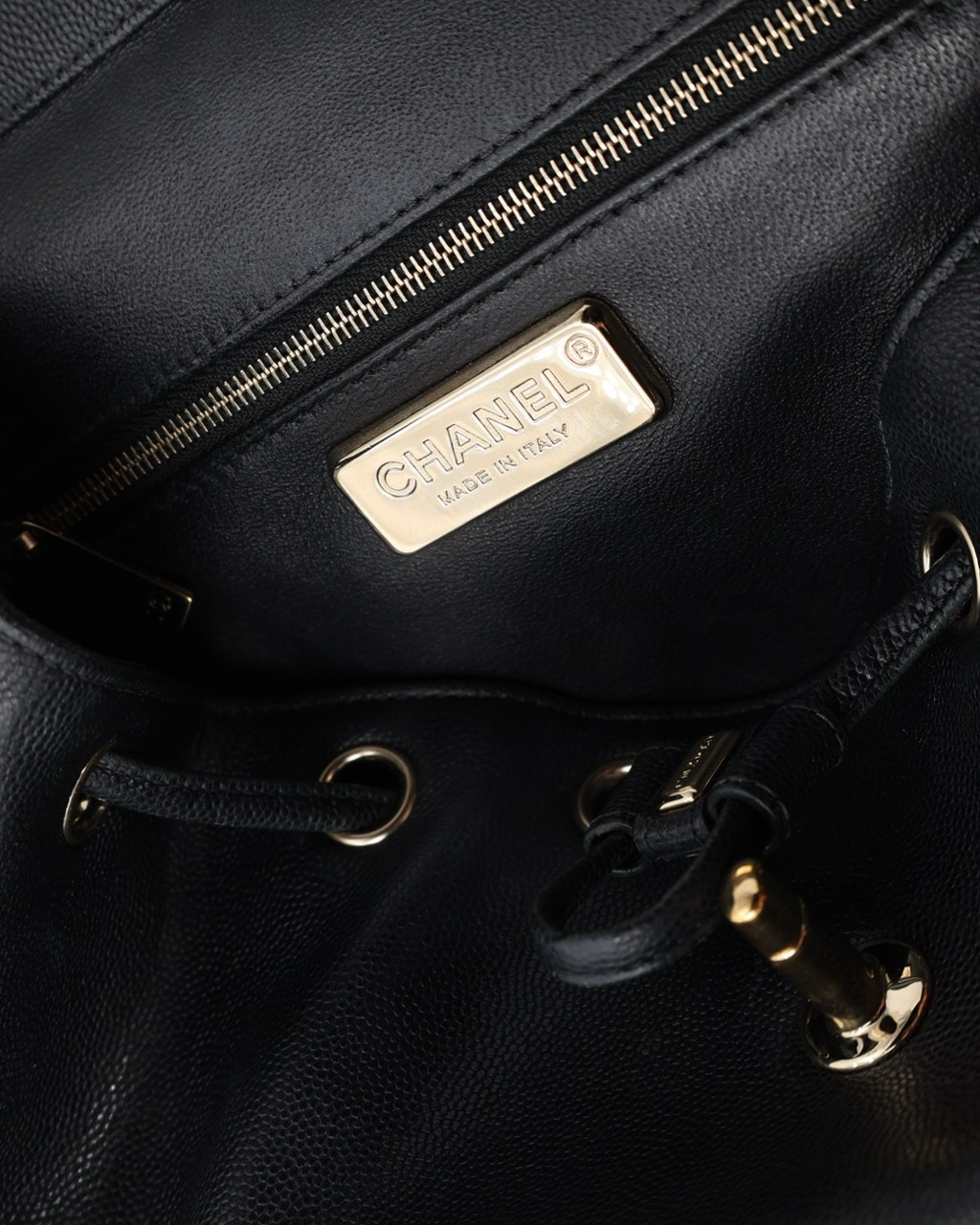 Mochila Chanel Business Affinity Python 2019