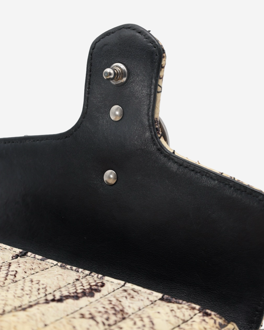 Bolso Gucci Snakeskin Matelasse Aria Mini GG 2022