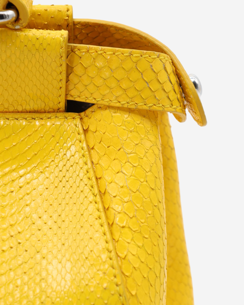 Bolso Fendi Peekaboo Pitón