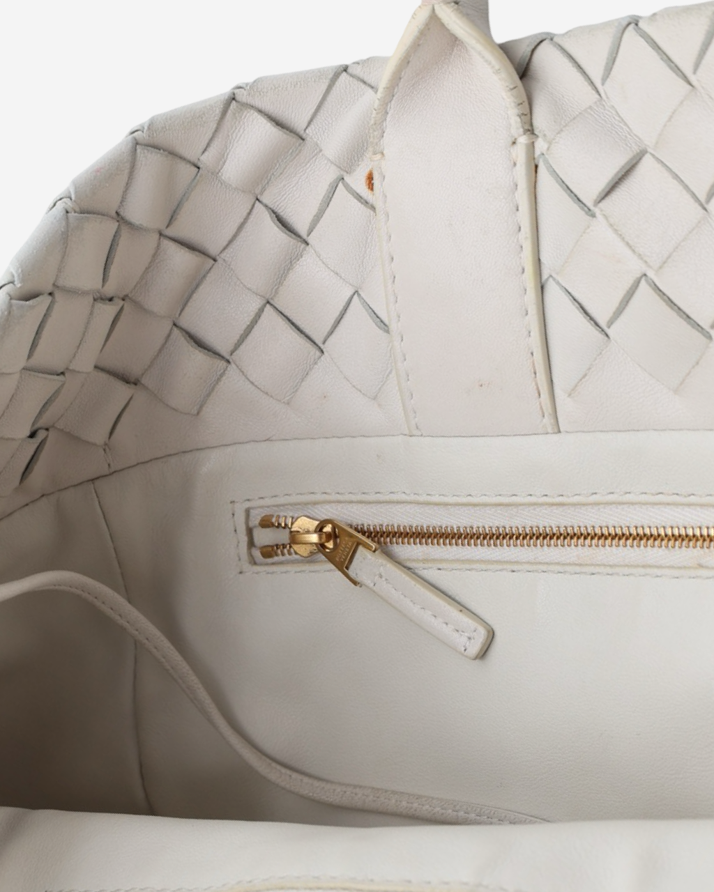Bottega Veneta Intrecciato Maxi Bag