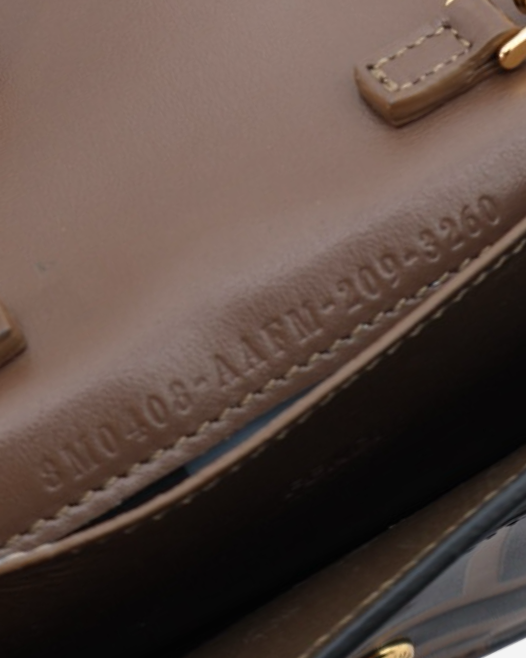 Cartera Fendi FF Zucca