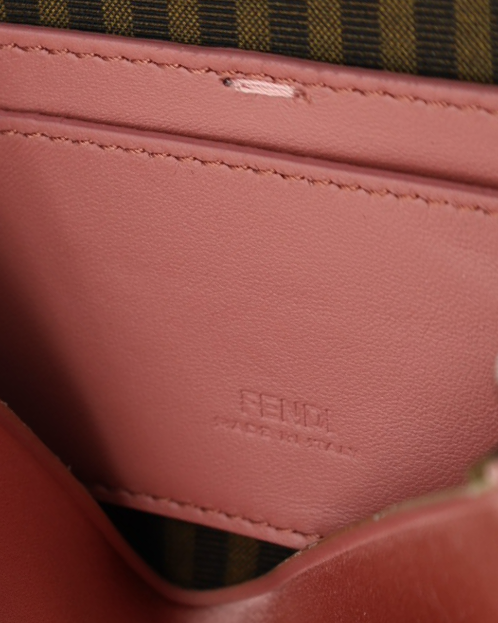 Bolso Fendi Baguette Seda