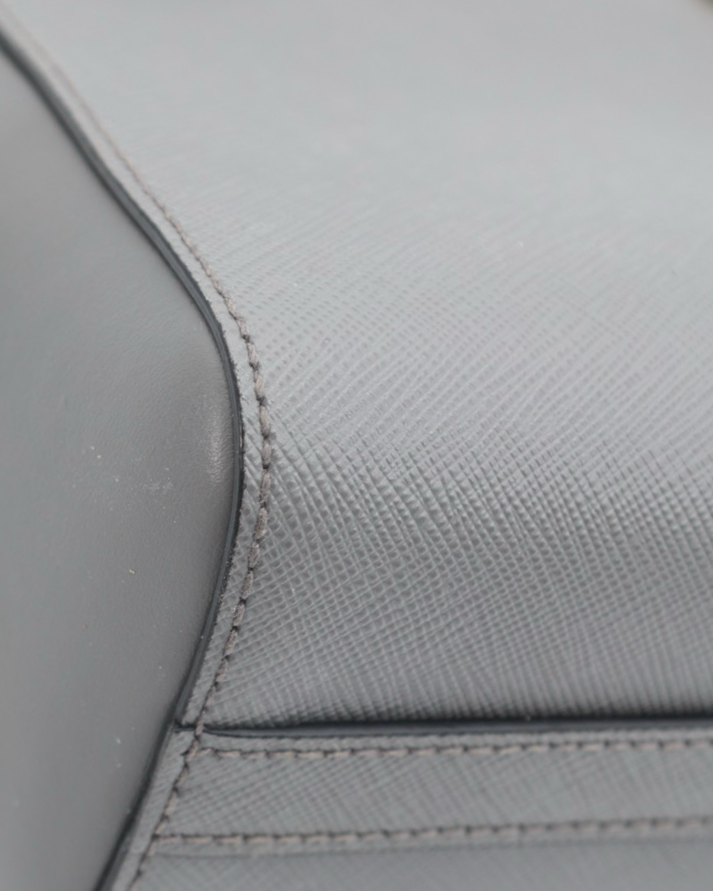 Bolso Prada Mini Galleria