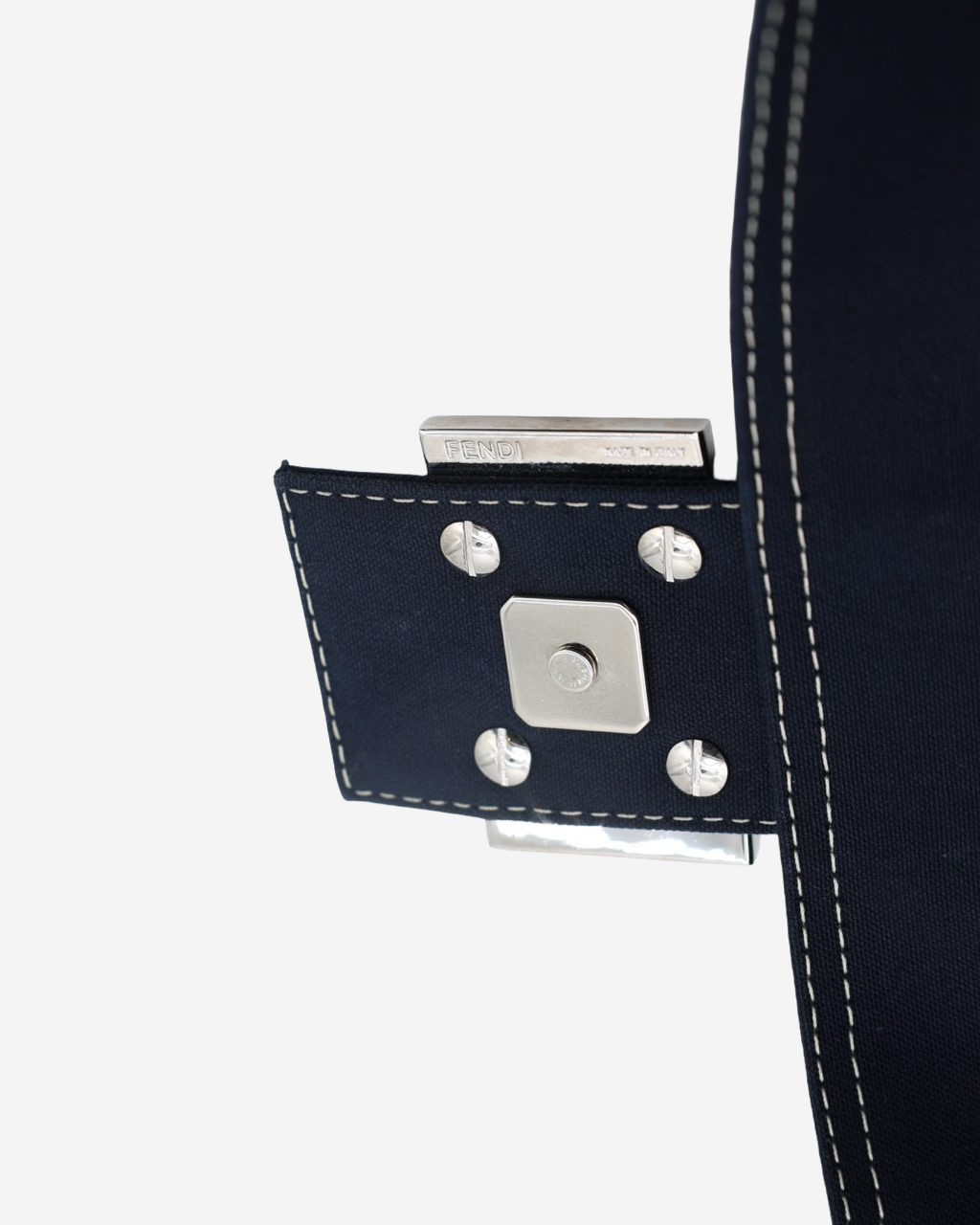 Bolsa Fendi Baguette Canvas