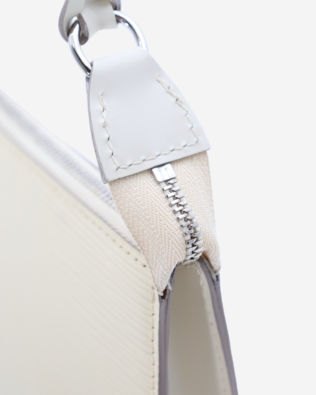 Bolso Louis Vuitton Pochette Epi 2011