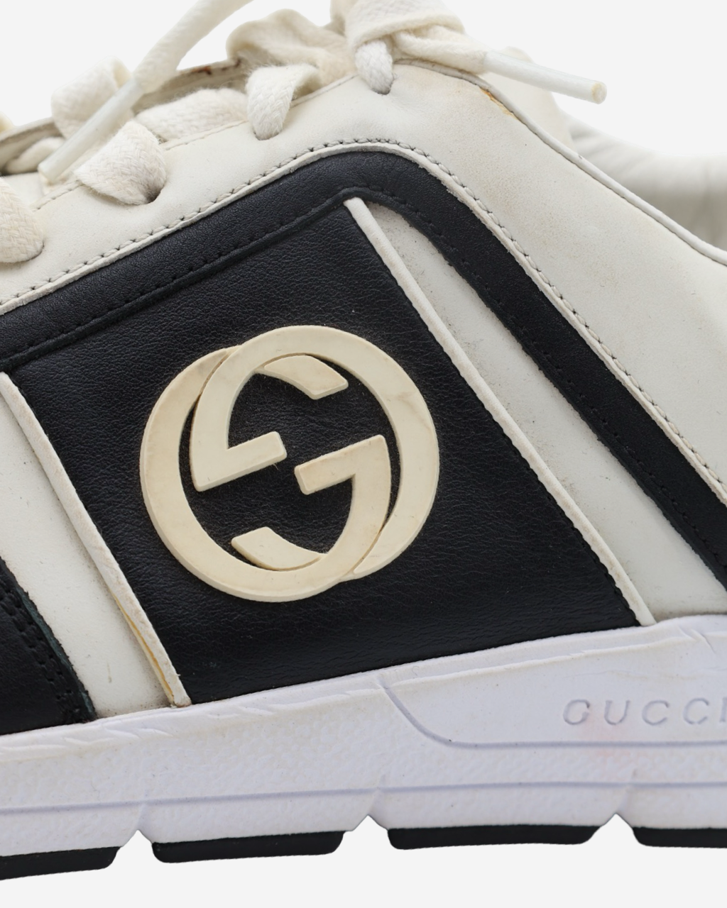 Gucci Interlocking Logo Sneakers 44