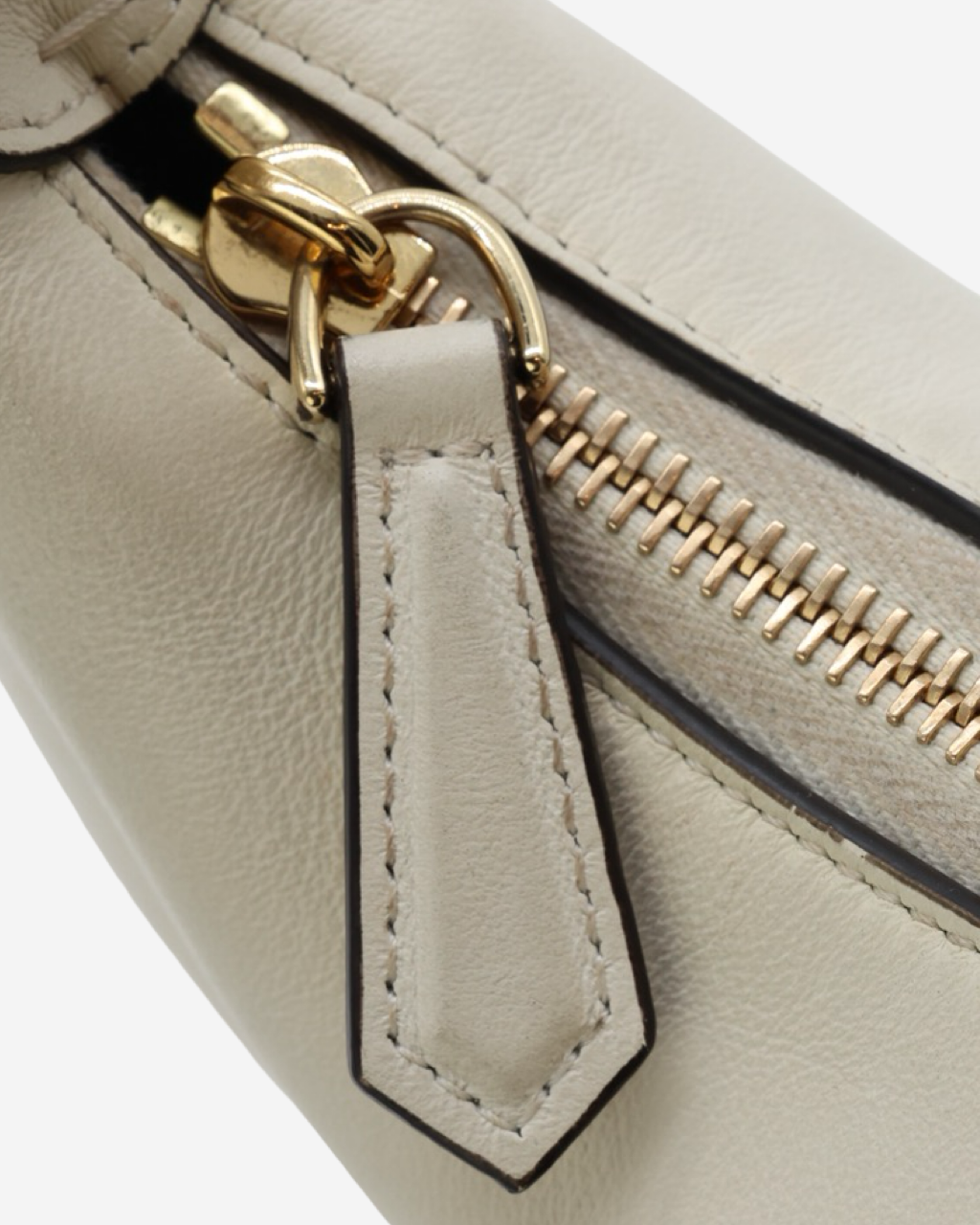 Bolso Fendi Fendigraphy Pequeña