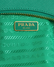 Bolso Prada Re-Edition 2005