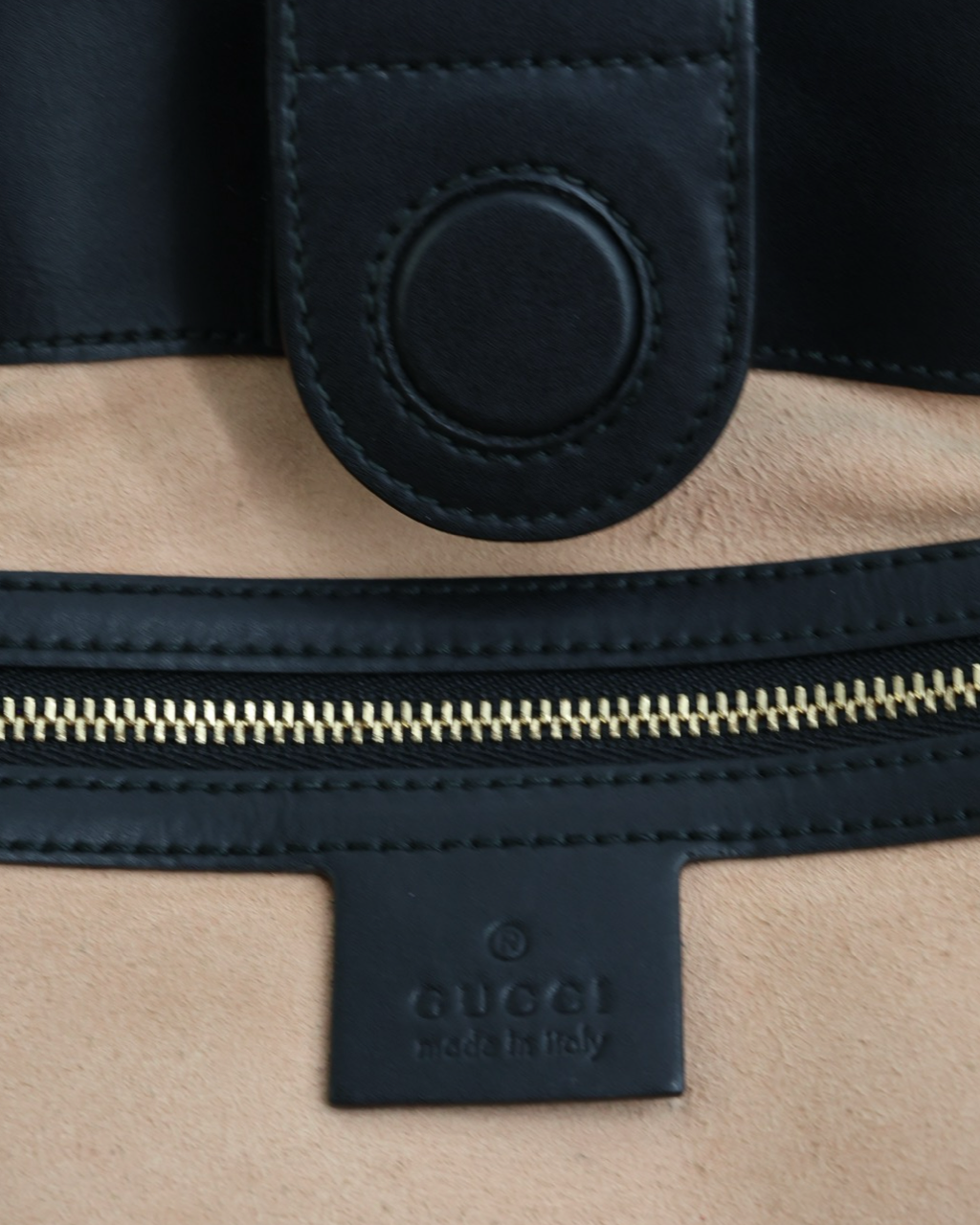 Bolso Gucci GG Supreme Tote Abejas