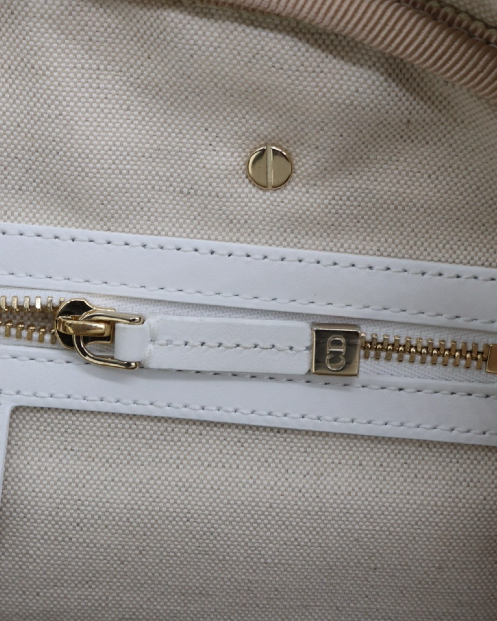 Bolso Dior Vibe Zip Bowling 2021