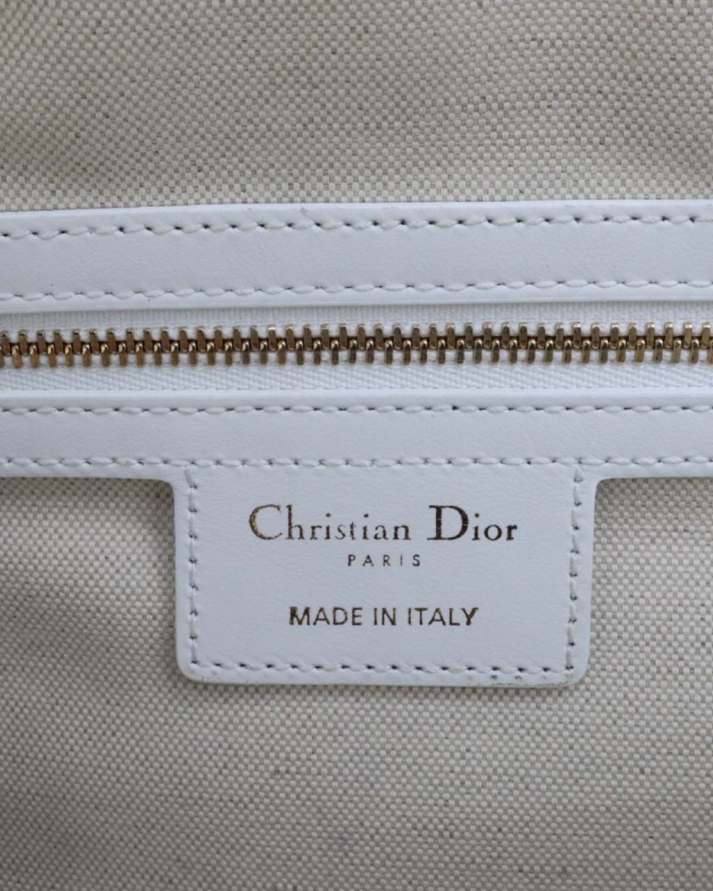 Bolso Dior Vibe Zip Bowling 2021