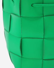 Bolso Bottega Veneta Bucket Cassette Pequeña