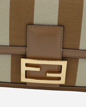 Bolso Fendi Baguette Pequin