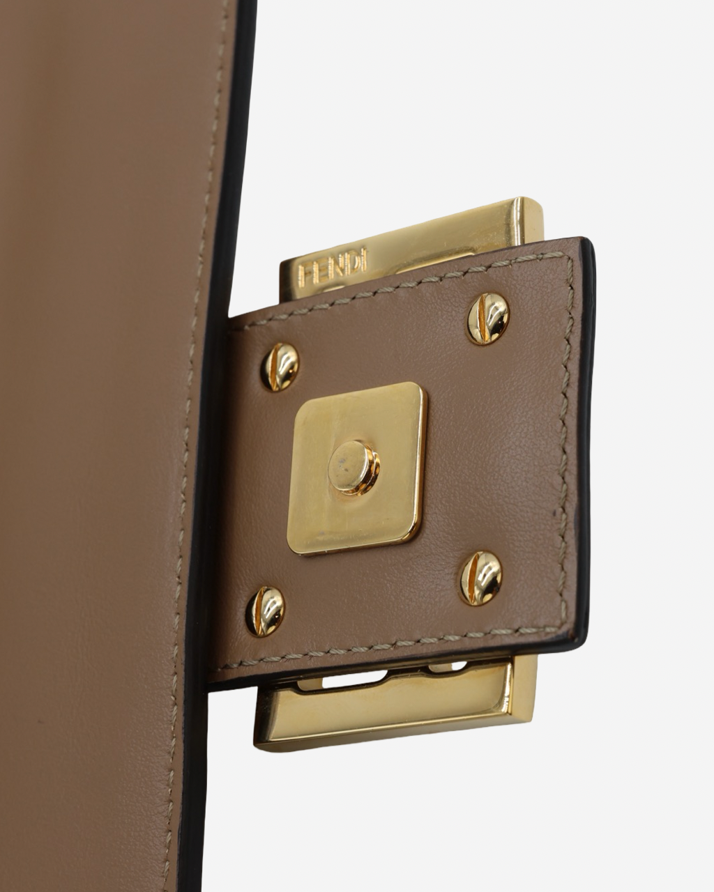 Bolso Fendi Baguette Pequin
