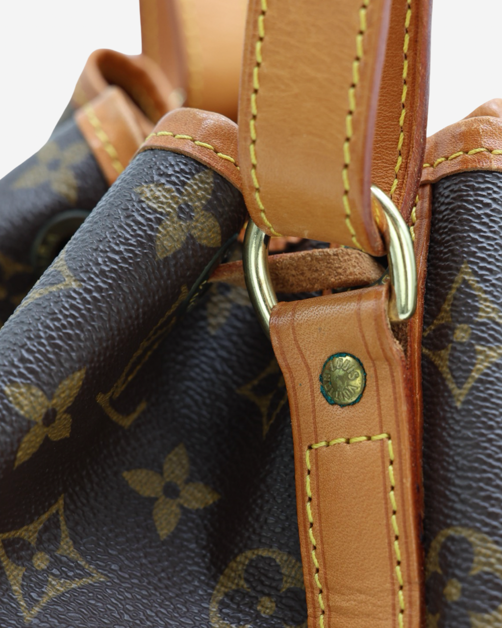 Bolso Louis Vuitton Petit Noe Monogram