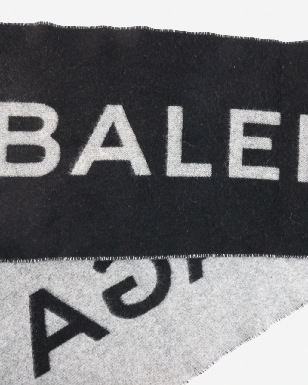 Bufanda Balenciaga Archetype 2017