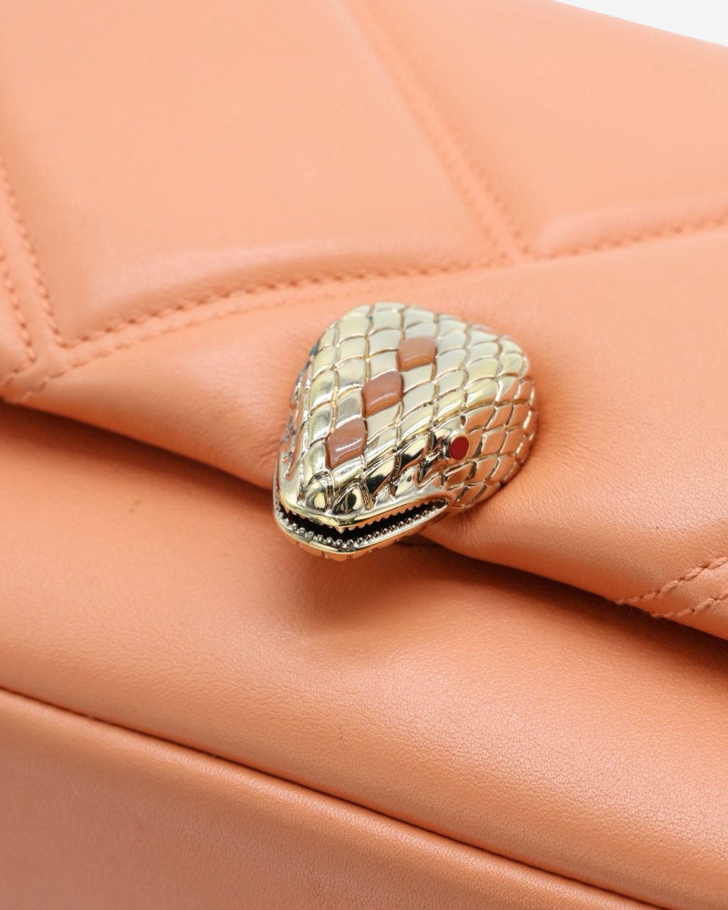 Bolso Bvlgari Serpenti Cabochon