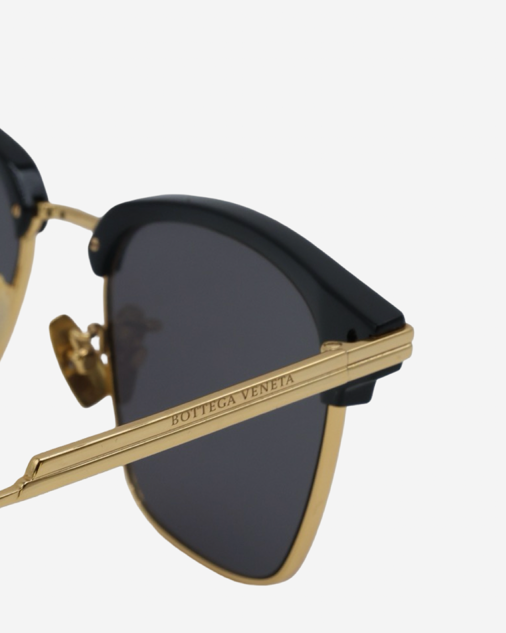 Lentes de Sol Bottega Veneta
